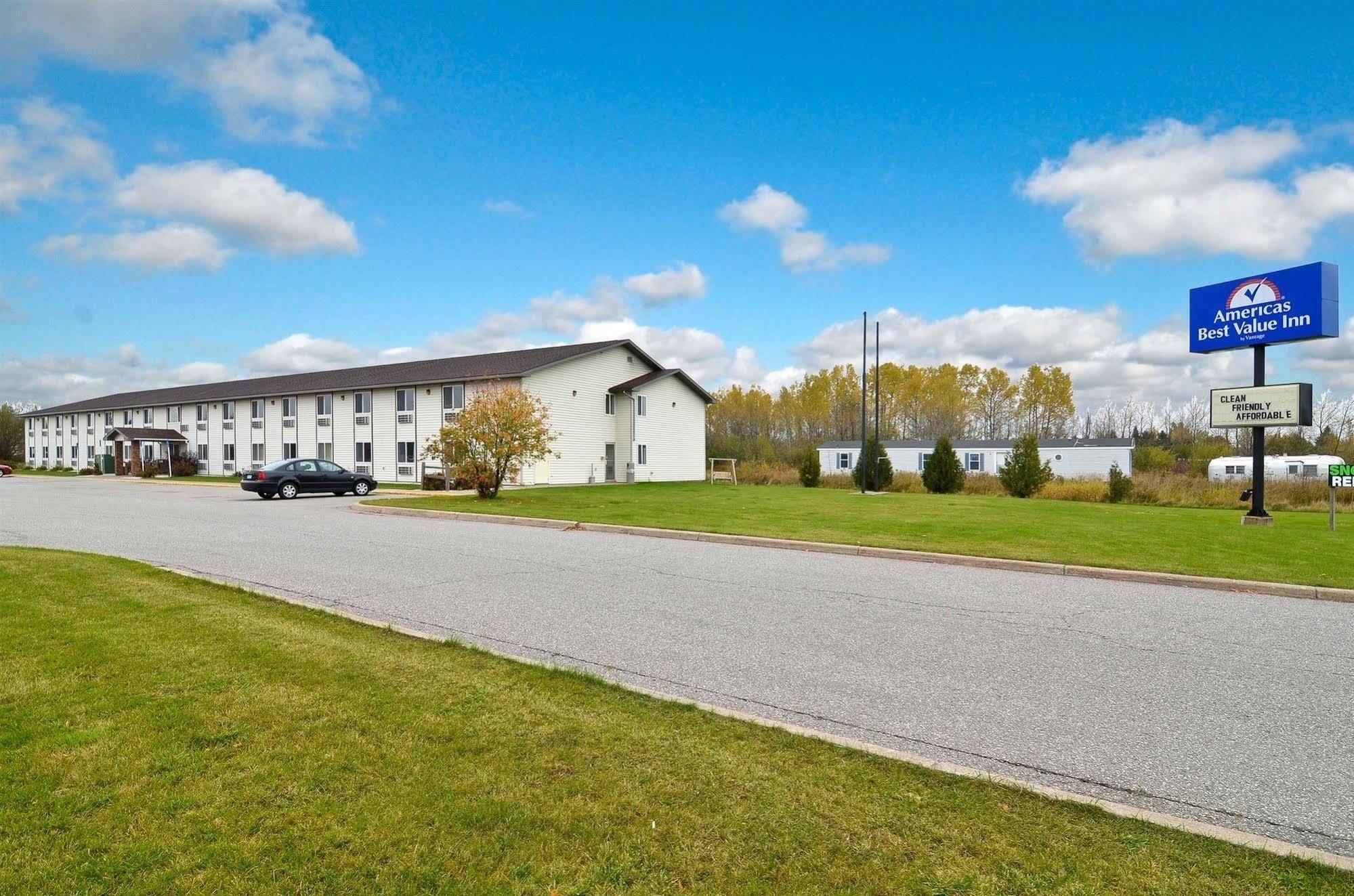 Americas Best Value Inn Sault Ste. Marie Exterior photo